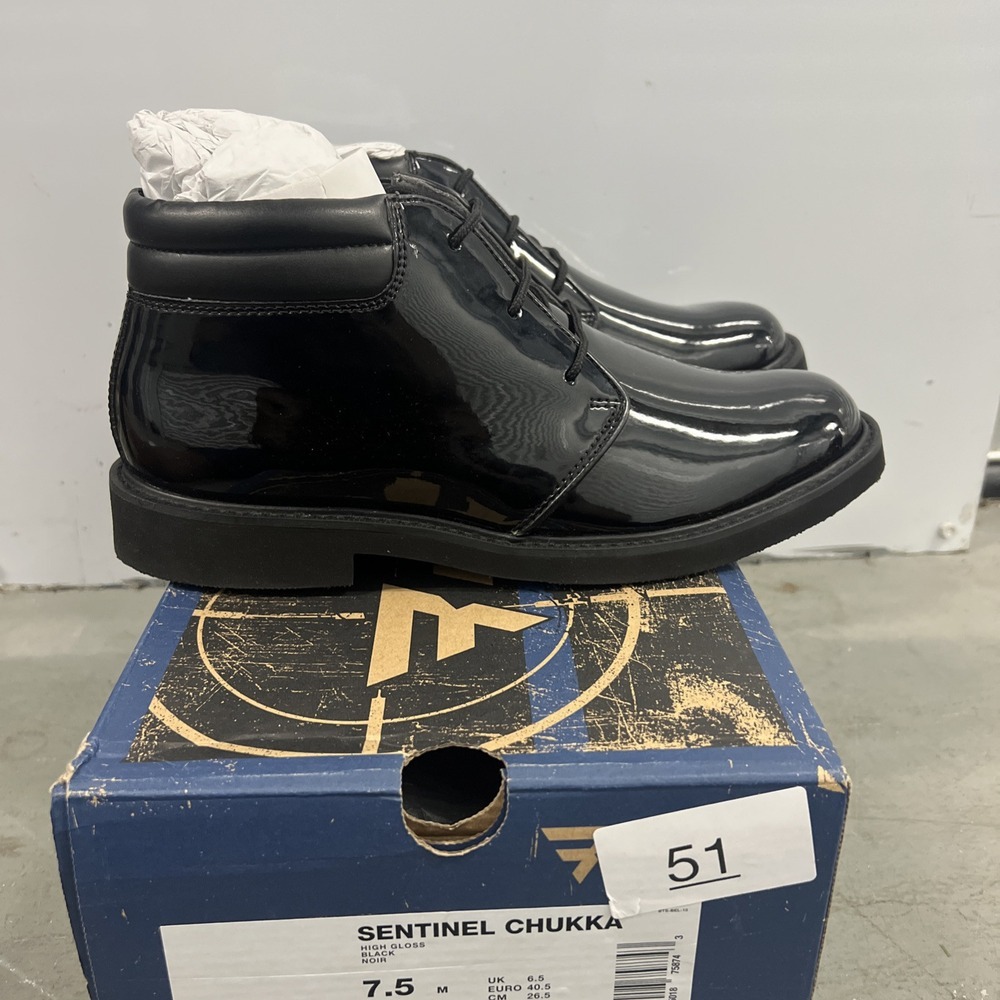 Bates Men's Sentinel Chukka Buckle Black Leather Polishable Dress Shoes 7.5